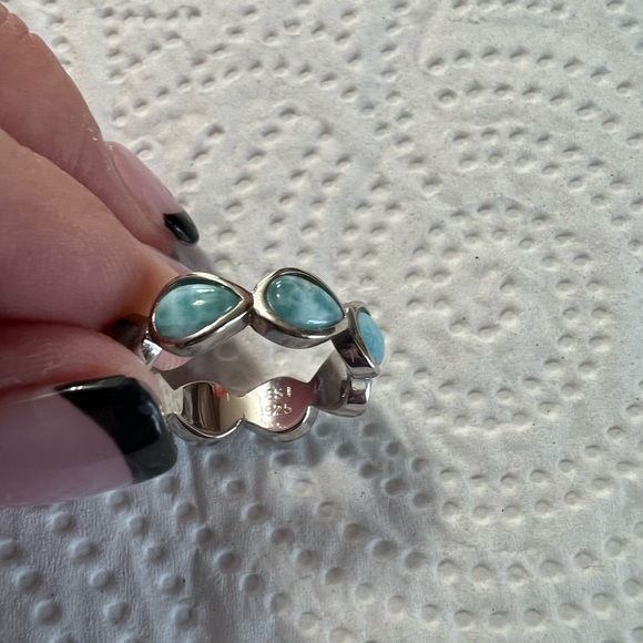 Sterling Silver Larimar Stone Ring. Size 7 - Picture 3 of 5